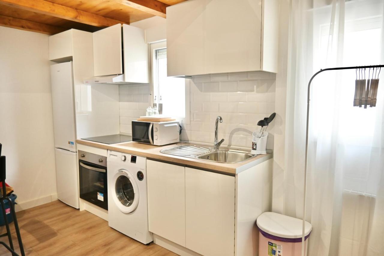 Encantador Estudio Temporal Con Cama En Mezanine Cerca De La Vibrante Avenida Albufera Mpe35 Apartamento